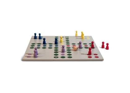 Le jeu que tout le monde peut jouer et que tout le monde aime. Un Ludo classique en bois FSC aux couleurs de ByOn. Conçu de manière légèrement différente pour en profiter encore plus, à la fois pendant le jeu et lorsqu'il n'est pas utilisé, le jeu devrait s'intégrer (ou se démarquer) dans votre environnement domestique.