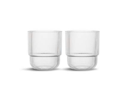 Billi water glass has a unique characteristic design which represents Sagaform in an obvious way. With the distinct, rounded bowl embellished with stripes and its low foot this water glass is both beautiful and functional. The practical, stackable and well thought out shape makes the glass perfect to use on many occasions. Made of recycled PET (rPET). Each package holds two water glasses from Sagaform, the perfect gift for someone who already has everything. Designed in Sweden by Studio Sagaform. The Billi range is suitable for temperatures up to 50°C. Hand wash only. Size ø8,5x9,5 cm, 400ml,
