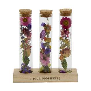 These dried flowers that fit through the mailbox offer a unique and sustainable gift. Dried flowers add a touch of natural beauty to any space. They remain beautiful for a long time and require no special care, making them perfect for both home and o...