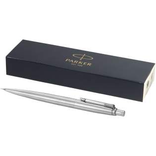 Jotter stands as an authentic design icon of the last 60 years. With covetable colours and a distinctive shape Jotter remains Parker's most popular pen, recognizable down to its signature click. Incl. Parker gift box. Delivered with pencil refill (0.5mm nib). Built-in eraser under the push-button cap. Exclusive design.