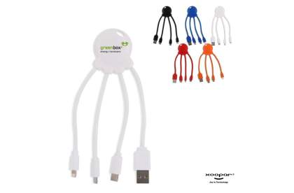 De Eco Octopus oplaadkabel is gemaakt van RPET (kabels) en gerecycled plastic (behuizing). Met één USB-ingang en drie verschillende connectoren kun je je apparaten op een milieuvriendelijke manier opladen. Op je bureau, in de auto, in je tas of op va...