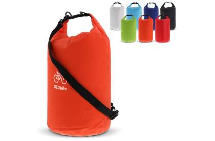 Waterproof duffel bag, ideal for the beach, on a boat or just for a stroll through the forest. Filled with air this bag stays afloat, ideal in emergencies. With the additional ring and carabiners this bag can easily be carried cross-body. Waterproof ...
