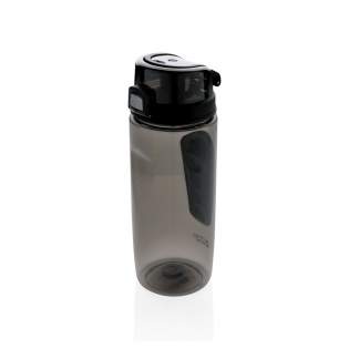 This Swiss Peak deluxe tritan sports bottle fits in your hand as easily as it fits in your sports bag. On top of that, its lockable lid has a durable design to help eliminate leaks and spills. With a no-slip grip design and button-7operated spout. Integrated handle in the lid for easy carrying. Capacity 700ml. BPA free.