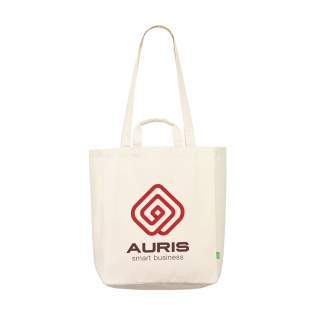 WoW! Sturdy shopping bag made from 100% woven, organic cotton canvas (280 g/m²). This bag has short and long handles and can therefore be carried in several different ways. Also equipped with a small storage compartment on the inside of the bag. Ideal replacement for single-use plastic bags. Capacity approx. 19 litres.