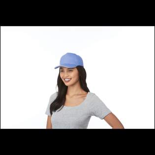 The Ceto 5 panel sandwich cap – style and practicality harmoniously combined. Made from 175 g/m² cotton twill, it offers not only durability but also a soft and breathable feel. Featuring a pre-curved visor and a sandwich design, the cap provides sun...