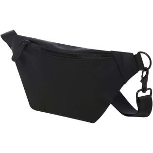 The Turner fanny pack is designed with highly durable and sustainable materials. The outside is made with 51% GRS recycled PU plastic and the lining is made of 100% GRS recycled RPET. The fanny pack features a large zipped compartment, and inside is a small zipped pocket to keep items organised. The strap is adjustable and can be released quickly with the clasp. This fanny pack is made to last, and with its classic design and sturdy materials, it will become a favourite.