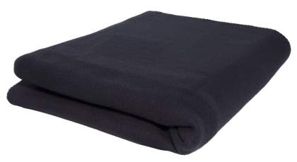 This fleece blanket is the perfect solution for a cozy and comfortable night at home. Made of 100% polyester, this blanket is soft and warm, perfect for snuggling up on a cold night. With a grammage of 200, the blanket is thick and will provide a pleasant warmth. The size of 150x120cm makes the blanket big enough to cover one person comfortably, but still compact enough to take on a picnic in the park or a weekend getaway. This fleece blanket is a must-have for anyone who loves comfort and warmth.