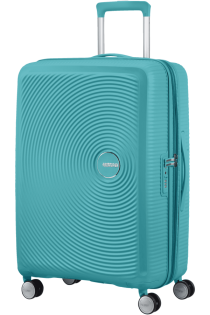 De Soundbox-collectie is een van de meest in het oog springende ooit van American Tourister. Met de speelse cirkels met contrasterend mat en glanzend oppervlak sta je gegarandeerd in de schijnwerpers, waar je ook heen reist. De uitbreidbaarheid, het vaste TSA-slot en de handige organisatiemogelijkheden binnenin maken van deze koffer jouw ultieme reispartner! American Tourister geeft 3 jaar wereldwijde (beperkte) garantie op deze collectie.