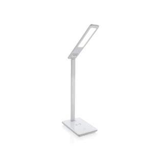 ABS-materiaal lamp met geïntegreerde draadloze oplader om uw bureau te upgraden met deze moderne lamp. Om uw telefoon draadloos op te laden, plaatst u de telefoon gewoon op de voet van de lamp. Het licht kan worden geactiveerd door de touch knoppen op de lamp. De gebruiksduur van de lamp is tot 50.000 uur. Inclusief microkabel van 150 cm. Compatibel met alle QI-apparaten zoals de nieuwste generatie Android, iPhone 8 en hoger. Ingang: 5V / 2A. Draadloze uitgang: 5V / 1A 5W<br /><br />WirelessCharging: true<br />Lightsource: LED<br />LightsourceQty: 24