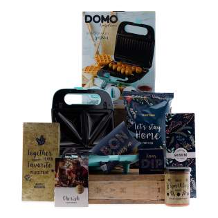 Snack maker Christmas hamper