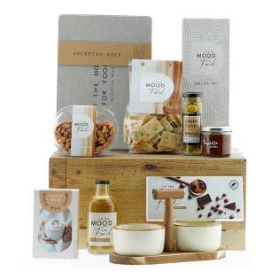 Fun recipe book Christmas hamper