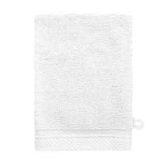 The T1-BAMWASH Bamboo Washcloth White of 16 x 21 cm is perfect for washing.<br />The softness makes this item gentle and easy to use on your face.<br />The thickness of 600 gr/m2 makes the fabric extra soft.<br />The washcloth is environmentally consciously produced from 80% bamboo and 20% combed cotton.<br />Choose your favorite color.