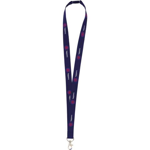 Lanyard van sterk geweven polyester. Met metalen karabijnhaak en kunststof veiligheidssluiting. Inclusief full colour sublimatiedruk. Made in Europe.