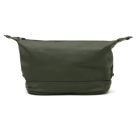 A toiletry bag that is not only practical and handy, but also minimalistic with a modern design. The bag is made of a water-repellent material, therefore you don't have to worry about its contents. The bag closes with a zipper and is ideal for traveling. Made of nubuck PU-Material which gives the bag its water-repellent properties.