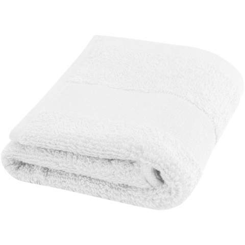 High quality and sustainable 450 g/m² towel that is delightfully thick, silky, and super soft to the skin. This item is certified STANDARD 100 by OEKO-TEX®. It guarantees that the textile product has been manufactured using sustainable processes under environmentally friendly and socially responsible working conditions and is free from harmful chemicals or synthetic materials. Available in a variety of beautiful colours to refine any home or hotel bathroom. The towel is dyed with a waterless dyeing process that reduces freshwater demand and prevents the large volumes of polluted water that are typical of water-based dyeing processes. Towel size: 30x50 cm. Made in Europe. 