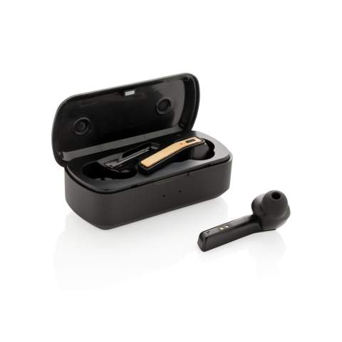 Let the music flow with these true wireless earbuds in charging case. The bamboo earbuds have a 35 mAh battery and can be re-charged in the 500 mAh charging case within 1 hour. With auto pairing function so easy to pair to your mobile device. Playing time on medium volume about 3 hours. With BT 5.0 for optimal connection. Operating distance up to 10 metres. With pick up and mic. Including 3 size silicone ear tips. Bamboo and ABS material.