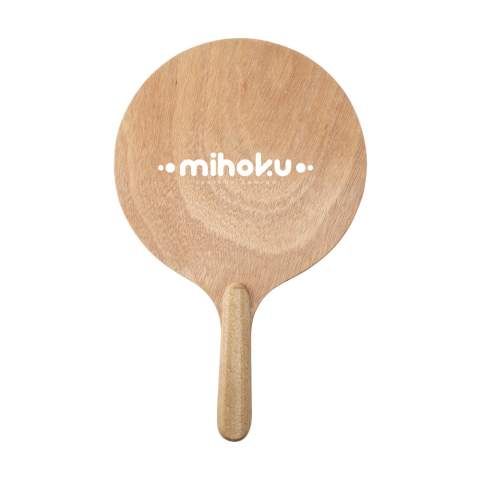 WoW! Ensemble de tennis de plage de luxe sur le thème du sport. Cet ensemble se compose de 2 raquettes en bois et 2 balles en caoutchouc. Les raquettes sont fabriquées en bois MDF avec une finition en bois de peuplier. Un jeu amusant à jouer à deux à la plage, au parc ou au camping. Cet ensemble est fourni avec un sac de rangement pratique en coton.