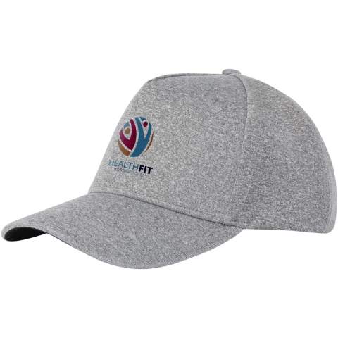 La casquette Manu 5 panel stretch est dotée d'une visière pré-courbée offrant une protection solaire essentielle. Les œillets brodés assurent une ventilation optimale, ce qui vous permet de rester au frais et à l'aise pendant vos activités. Avec un tour de tête de 58 cm, elle garantit un ajustement sur mesure pour une variété de tailles de tête. La fermeture à boucle métallique permet de l'ajuster sans effort, ce qui permet d'obtenir un ajustement parfait. Fabriquée en polyester 300 g/m² et en élasthanne, une combinaison de tissus qui offre une flexibilité optimale. 