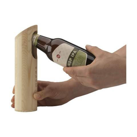 Rackpack bottle opener. Made from FSC 100% certified pine wood. The slim design fits comfortably in the hand. The natural solution for easy removal and collection of crown caps. Each item is supplied in an individual brown cardboard box.