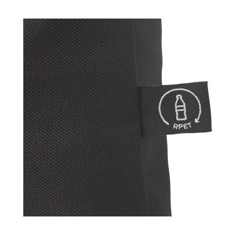 Sac isotherme en polyester RPET 600D. Convient aux bouteilles jusqu'à 1,5 litre. Avec bandoulière réglable. Certifiée-GRS. Matière recyclée totale : 51%.