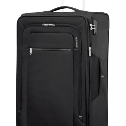 De Crosstrack serie van American Tourister bestaat uit lichtgewicht koffers die ondanks hun gewicht van perfecte kwaliteit zijn. De collectie is gemaakt van polyester dat zich kenmerkt als licht en erg sterk. In het ruime hoofdcompartiment, dat uitbreidbaar is middels een rits, is bagage gemakkelijk op te bergen en blijft de bagage op zijn plek dankzij twee inpakriemen. Je neemt de koffer gemakkelijk overal mee naar toe dankzij de vier soepele wielen, twee handvatten en de trekstang. Dankzij het geïntegreerde TSA-slot kun je zorgeloos reizen van en naar de VS.