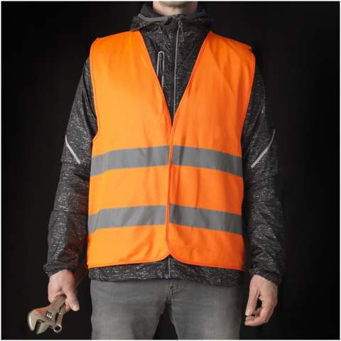 High visibility warning vest Class 2, suitable for persons between 165-180 cm. Large decoration area on the front and on the back of the vest. Visibility clothing for professional use. Fluorescent background and reflective tape. Specification EN ISO 20471:2013+A1:2016. These garments bear CE marking to demonstrate compliance with EU Regulation 2016/425/EU Personal Protective Equipment Category II.