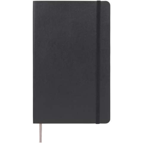 Het Moleskine Classic large (13 x 21 cm) softcover notitieboek is verkrijgbaar in diverse stijlvolle, levendige kleuren. Het notitieboek heeft een kartonnen zachte omslag met afgeronde hoeken, zuurvrij papier, een bladwijzer en een elastische sluiting. De eerste pagina biedt ruimte voor persoonsgegevens en het noteren van een beloning die de eerlijke vinder in geval van verlies ontvangt. Aan de achteromslag bevindt zich aan uitbreidbaar binnenvak met daarin de geschiedenis van Moleskine. Dit vak kan worden gebruikt voor losse papieren en notities. Bevat 192 ivoorkleurige gelinieerde pagina's.