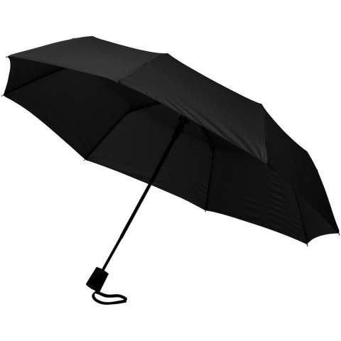 Le parapluie pliable Wali 21" semble petit et compact mais offre un excellent abri contre la pluie. Le parapluie est un parapluie à ouverture automatique, ce qui signifie qu'il s'ouvre en appuyant sur un bouton. De plus, le parapluie possède une armature en métal, des baleines flexibles en fibre de verre et une poignée en plastique robuste recouverte de caoutchouc pour une bonne prise en main. Livré avec une pochette qui protège le parapluie des dommages et le rend facile à ranger.