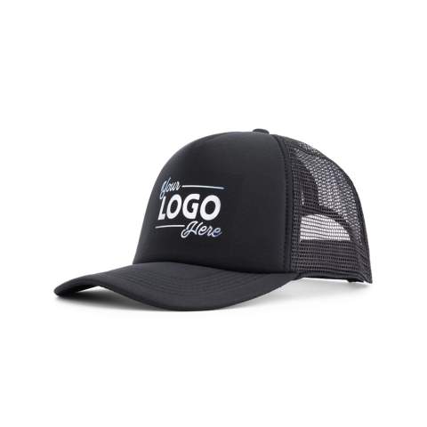 Die Original Trucker Cap - bequem zu tragen und toll anzusehen! Und das macht diese coole Cap mit 5 Panelen und einem Kunststoffverschluss zu einem Favoriten von vielen! Die Vorderseite dieses vielseitig einsetzbaren Artikels mit Snap Strap und Baumwollschweißband ist aus Schaumstoff und die Seiten sind aus Netzmaterial. Dazu kommt dann noch die große Farbauswahl und man hat einen Artikel, den man sich nicht entgehen lassen kann. Jetzt fehlt nur noch Ihre persönliche Note, also veredeln Sie den praktischen Hingucker mit einem Transferdruck oder Stick und gestalten Sie Ihr perfektes Werbegeschenk! 