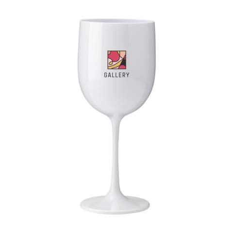 Reusable, luxury wine glass made from polycarbonate. Virtually unbreakable. The plastic glass has a chic, festive look and is a popular eye-catcher at events, weddings and garden parties. The glass is dishwasher safe. Washing by hand is recommended to preserve the imprint. Capacity 480 ml. Made in Europe.