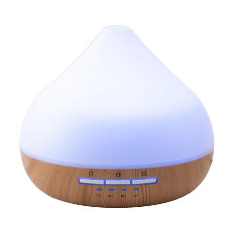 Creëer een rustgevende sfeer in huis of op kantoor met de Grundig Aroma Diffuser LED. Deze ABS diffuser verspreidt geuren en bevochtigt de lucht voor een frisse en ontspannen omgeving. Geschikt voor etherische oliën (niet meegeleverd). Met 7 kleuren LED-verlichting, timer en een waterreservoir met een inhoud van 350 ml. Input 5V/1A Type-C. Inclusief USB-A/USB-C kabel (150 cm) en gebruiksaanwijzing. Per stuk in FSC® gecertificeerde kraftdoos.