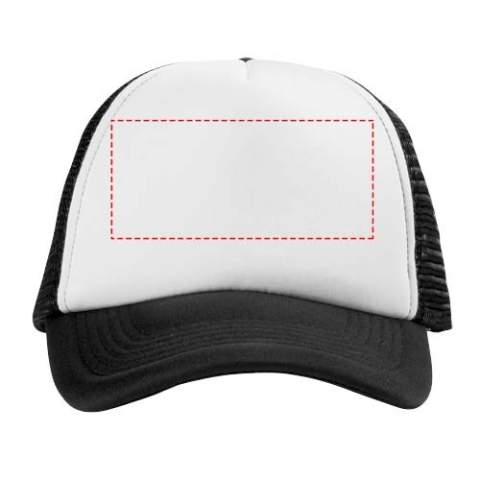 De Trucker 5 panel cap is een klassieke trucker cap met 100 g/m² polyester jersey schuim aan de voorkant en ademend polyester mesh aan de achterkant. Deze pet heeft een handige plastic sluiting voor een goede pasvorm bij een hoofdomtrek van 58 cm, zodat hij comfortabel zit en op maat gemaakt kan worden.