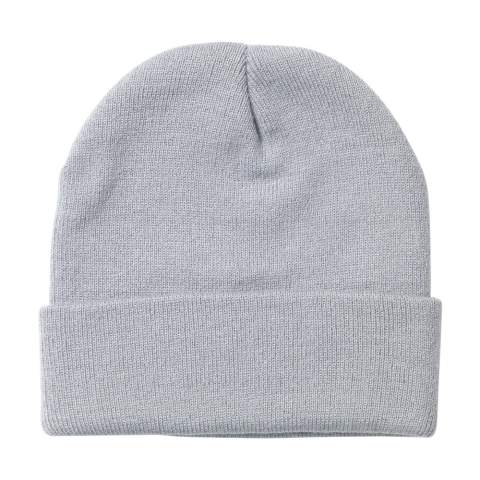 WoW! Bonnet tricoté avec rebord. Fabriqué en 100% polyester RPET. Un article populaire qui vous garde bien au chaud avec des matériaux de bonne qualité. Taille unique. Avec étiquette noire en guise de décoration. Certifiée-GRS. Matière recyclée totale : 100%.