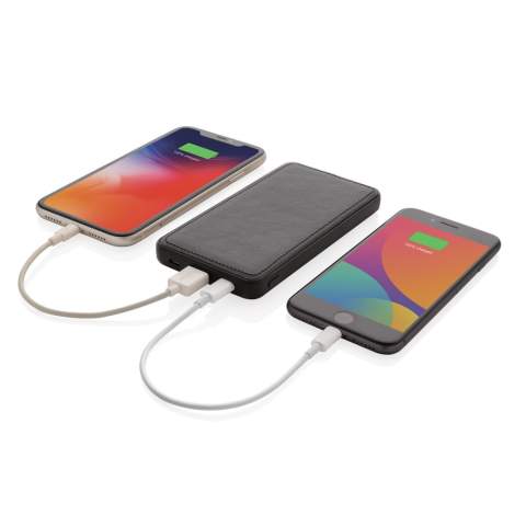 Powerbank 10.000 mAh avec finition PU et couture sur les bords.  Entrée Type C: 5V/2A. Entrée micro-USB 5V/2A.  Sortie USB 5V/2.4A. Câble micro USB en TPE inclus.<br /><br />PowerbankCapacity: 10000