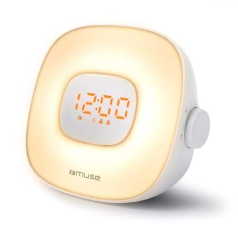 Heb je wel eens moeite om wakker te worden? Of om ontspannen in slaap te vallen? De Muse Wake-up light helpt je te ontspannen, goed te slapen en energiek wakker te worden. Met de wekkerfunctie wordt het licht geleidelijk sterker voor je wektijd; je wordt op een natuurlijke manier wakker. De wekker helpt je ook om ontspannen in slaap te vallen. De wekker zorgt ervoor dat de lichtintensiteit geleidelijk afneemt. De Muse Wake-Up Light is uitgerust met een FM-radio, zodat je wakker kunt worden met je favoriete radiozender. Kies dan bij het instellen van de wekkerfunctie voor FM-radio in plaats van natuurgeluiden. Met de USB-C aansluiting kun je gemakkelijk je smartphone - of ander gewenst apparaat - opladen. Geleverd met stekker (plat) en de mogelijkheid voor een back-up batterij (batterijen niet meegeleverd).