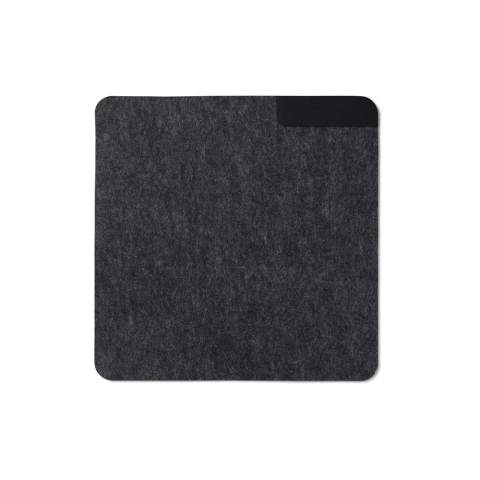 Tapis de souris fabriqué à partir de feutre recyclé GRS, présentant un effet de mélange. Idéal pour le bureau contemporain, il comporte des points antidérapants au verso pour plus de stabilité. Certifié par GRS (Global Recycled Standard), la certification GRS garantit que l'ensemble de la chaîne d'approvisionnement des matériaux recyclés est certifiée. Le contenu recyclé total est basé sur le poids total du produit. Ce produit contient 95% de feutre recyclé GRS.