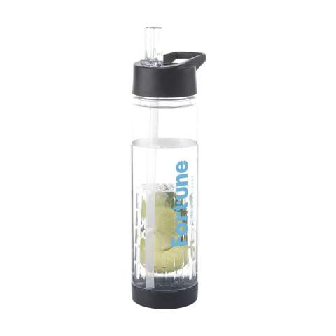 Bouteille d'eau avec infuseur, bouchon à vis et paille pliante. Remplissez le grand compartiment à infusion de fruits frais pour donner de la saveur à votre eau et créer votre propre sensation gustative. Le filtre se nettoie facilement et la bouteille est durable et résistante. Cette bouteille est fabriquée à partir de plastique PETG sans BPA, une matière garantissant une bouteille sans odeur et protège des tâches. Étanche. Capacité 700 ml.