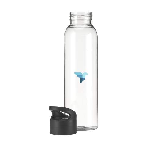 WoW! Luxe waterfles van helder RPET. Met praktische, kunststof schroefdop. BPA-vrij, lekvrij en herbruikbaar. Niet vaatwasserbestendig. Inhoud 650 ml. GRS-gecertificeerd. Totaal gerecycled materiaal: 83%.