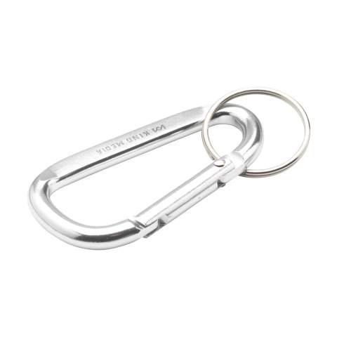 WoW! Carabiner hook made from recycled aluminium with a metal keyring (not suitable for climbing). GRS-certified. Total recycled material: 81%. By using recycled aluminium, fewer new raw materials are used during the production of this product. This means less energy consumption and less use of water. A responsible choice.