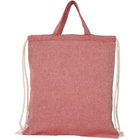 Sac à dos en mélange de coton et polyester recyclé 150 g/m². Le coton recyclé est fabriqué à partir de déchets de pré-consommation générés par les usines textiles pendant le processus de coupe. Des couleurs similaires sont mélangées entre elles, ce qui signifie qu'aucune teinture supplémentaire n'est nécessaire. Grand compartiment principal avec fermeture à cordon de serrage en coton de couleur naturelle. Comprend deux poignées avec une hauteur abaissable de 14 cm. Résistance aux charges de 5 kg. Il peut y avoir des variations mineures dans la couleur du produit en raison de la nature du processus de production.