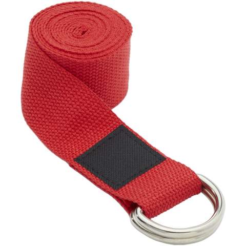 Yoga strap made from recycled polyester (RPET). Using RPET in the production of yoga straps helps reduce waste and promote environmental sustainability. By utilizing recycled plastic materials, the creation of new plastic is minimized, making it a more sustainable choice. Size: 181 x 3.8 cm. The pouch is also made of RPET.