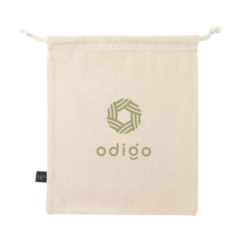 Sac cadeau en coton recyclé (150 g/m²). Avec cordons de serrage en polyester recyclé et coton recyclé. Original comme emballage cadeau et adapté au rangement d'objets. Certifié GRS. Matière recyclée totale : 95%. Capacité env. 1,5 litre.