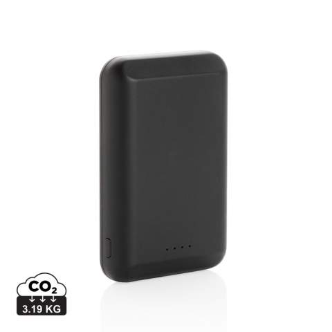 Snap on this magnetic wireless charging powerbank to the back of your iPhone 12 to charge your device. The magnets are perfectly aligned to always ensure the right charging position on your phone. The 5W wireless charger is compatible with all QI devices (Iphone 8 and up and Android devices), so on other phones it can be used as a regular wireless powerbank. For charging via cable the powerbank offers one USB output (2A) Including 35 cm TPE type C cable. Item and accessories PVC free.  Type-C Input 5V/2A; USB Output: 5V/2A; Wireless Output 5V/1A 5W; 17 pcs high quality N52H heat resistant magnets integrated.<br /><br />WirelessCharging: true<br />PowerbankCapacity: 5000