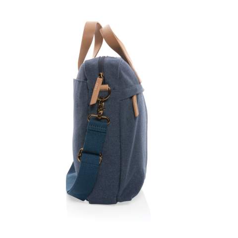 Maak het dagelijkse woon-werkverkeer een beetje makkelijker en een stuk stijlvoller met deze 16oz. laptoptas van gerecycled canvas. Deze tas heeft een gewatteerd 15,6-inch laptopvak en een ruim voor- en achtervak voor je andere dagelijkse benodigdheden. 2% van de opbrengst van elk verkocht Impact-product wordt gedoneerd aan Water.org. Samenstelling 60% gerecycled katoen en 40% gerecycled polyester Voering van 150D gerecycled polyester.<br /><br />FitsLaptopTabletSizeInches: 15.6<br />PVC free: true