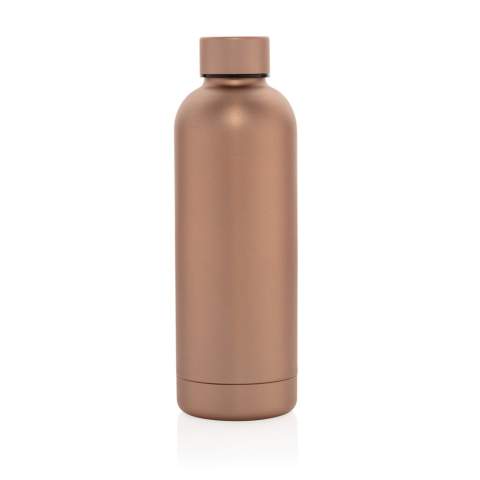 No more buying plastic water bottles from the store but reuse your own durable bottle from the Impact Collection. By using durable glass and stainless steel materials you improve the re-usability of products compared to single use products. With the focus on water, 2% of proceeds of each sold Impact product will be donated to Water.org. Perfect for all-day hydration, the Impact double wall vacuum bottle keeps you refreshed throughout the day. Made of durable stainless steel. Featuring a minimalistic but stylish design, you will make an impact anywhere! Keeps your drink 5 hours hot or 15 hours cold. Capacity 500ml. BPA free.<br /><br />HoursHot: 5<br />HoursCold: 15