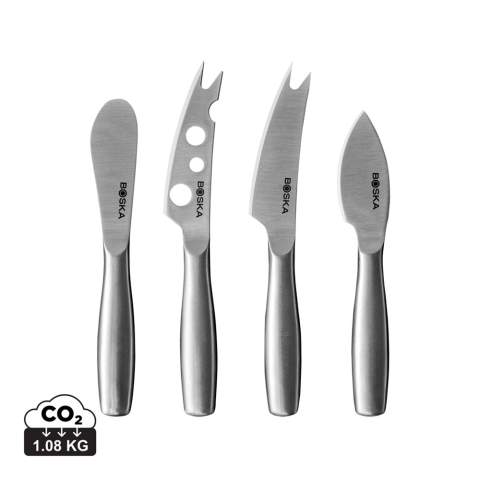 Are you crazy about cheese? Then you need the Cheese Knife Set Mini Copenhagen of BOSKA – a B Corporation certified company! You can tackle hard, soft, and spreadable cheeses with this lightweight set. It consists of four stylish stainless steel knives. You'll be able to plate up something for everyone on your cheese board with these knives. This set is dishwasher- and refrigerator-safe, and backed by a lifetime guarantee.