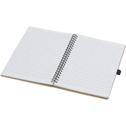 Carnet A5 à spirales avec couverture en carton recyclé et boucle pour stylo. Contient 70 feuilles lignées de 60 g/m² fabriquées en pierre. Le papier de pierre n'utilise aucun arbre et le processus de production consomme moins d’énergie que celui du papier recyclé ou de nouvelle pâte à papier. Ce papier est résistant à l’eau et aux déchirures et se caractérise par une couleur blanche naturelle (pas de blanchiment). 