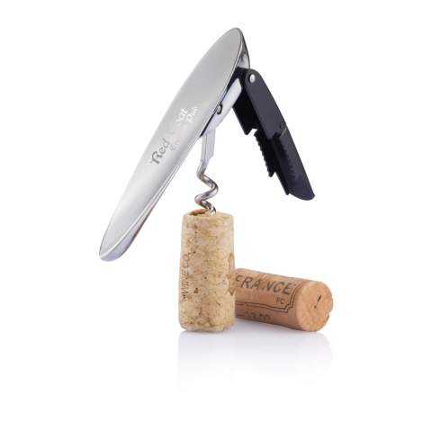 Eon is the tool for every barman. It’s a stylish, compact and easy to use 2 step opener. The integrated foil cutters help you remove the foil and with the leveller your bottle is opened with 3 simple movements, down, up and up. Enjoy your wine. Registered design®