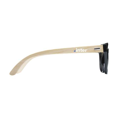 Striking sunglasses with mirrored lenses. The frame of this classic pair is made from sturdy plastic with arms made from bamboo. The mirrored lenses have UV400 protection in line with European standards. Each item is supplied in an individual brown cardboard box.