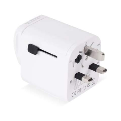 Cette prise de voyage universel vous permet de recharger vos appareils partout dans le monde grace a ses multi connections. Ellecomprend 1 ports USB et une entrée de type C. 